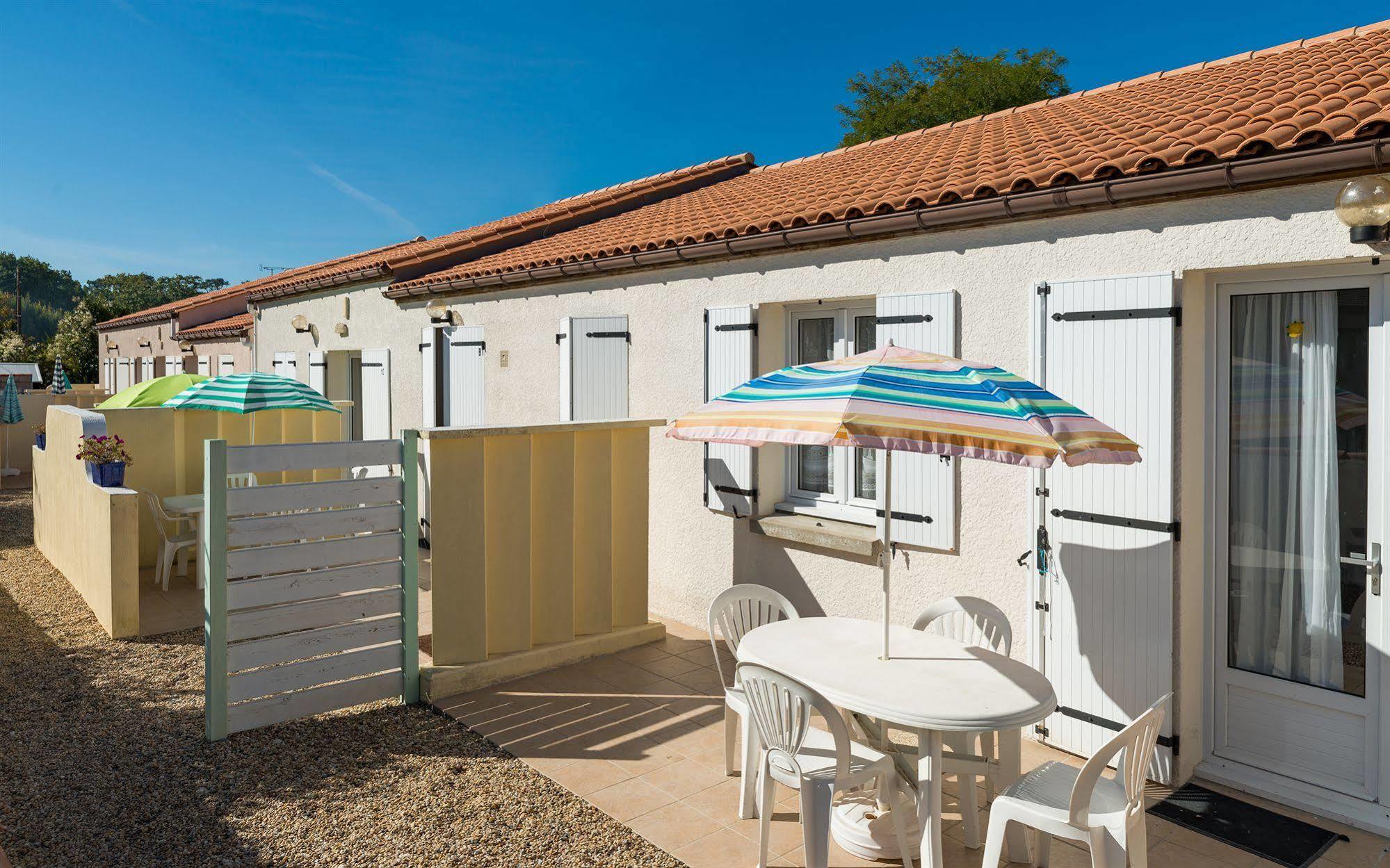 Lagrange Vacances Les Maisons De Saint Georges Esterno foto