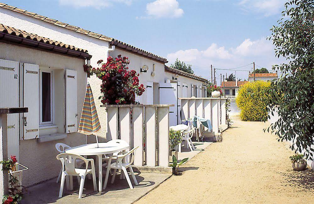 Lagrange Vacances Les Maisons De Saint Georges Esterno foto